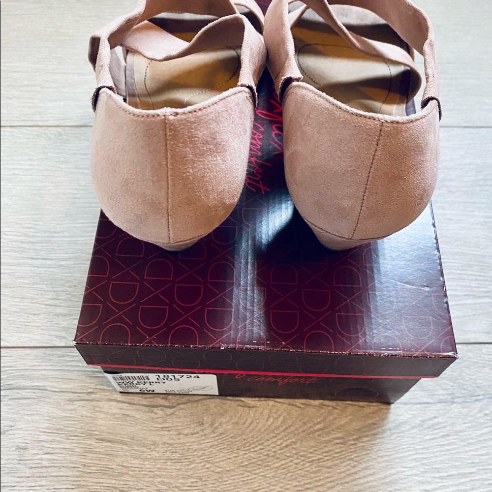 DexFlex Comfort Kerry Wedge - Blush - Picture 3 of 5